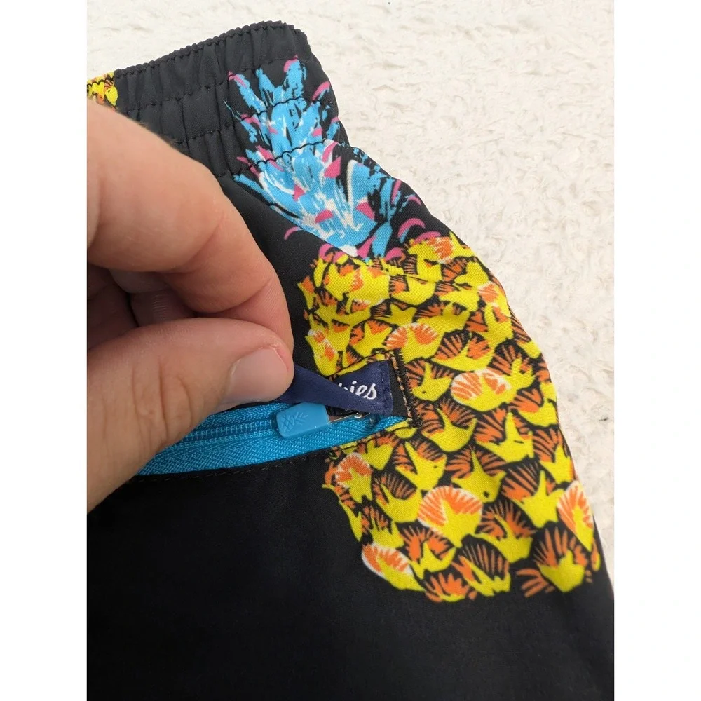 Chubbies Classic Swim Trunks Shorts Mens Sm 26x5